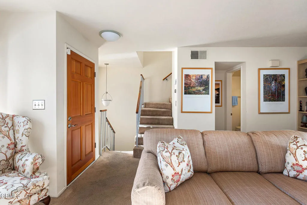 617 N Mar Vista Avenue 2, Pasadena, California 91106 home-pic-5